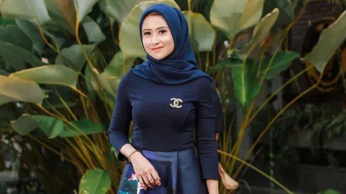 Wita Nidia Hanifah, mantan istri Mayor Teddy Indra Wijaya