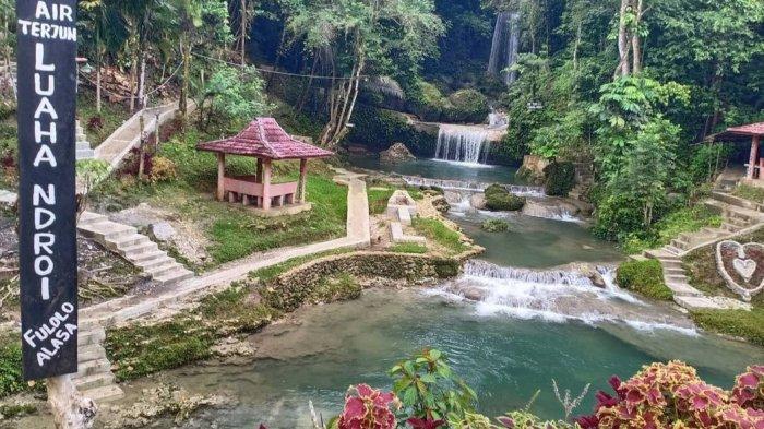 Suasana objek wisata air terjun Luaha Ndroi yang ada di Kabupaten Nias Utara(Instagram/great_luahandroi)