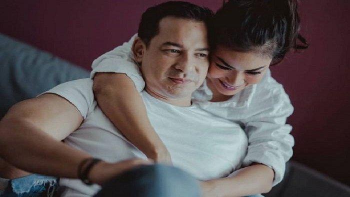 Ari Wibowo dan Inge Anugrah.