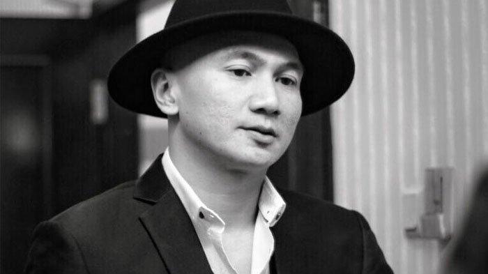 Penyanyi Anji Manji