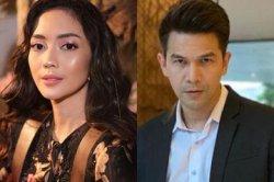 Ririn Dwi Ariyanti dan Jonathan Frizzy