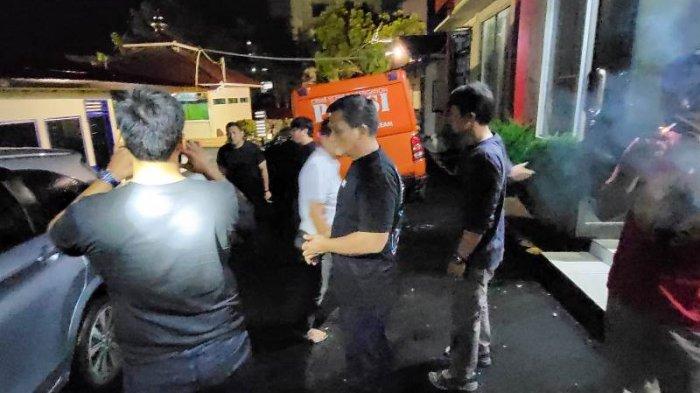 Tim gabungan Saber Pungli Ditrreskrimum Polda Sumut melakukan operasi tangkap tangan (OTT) terhadap komisioner KPU Padangsidimpuan berinisial PH, Sabtu (27/1/2024)