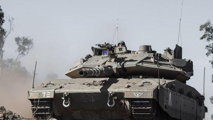 Tank Merkava Israel merapat ke perbatasan Lebanon.