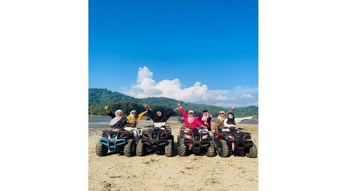 ATV di Pantai Air Manis