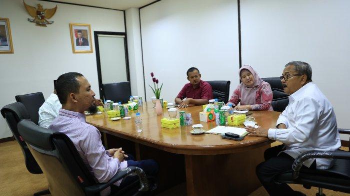 Berbincang: Badan Kehormatan (BK) DPRD Provinsi Sumatera Barat (Sumbar) dengan BK DPRD Kota Tanjung Pinang guna membahas sejumlah hal-hal strategis, Kamis (29/2/2024).