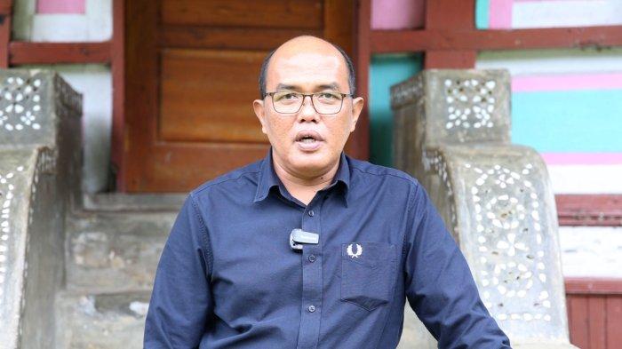 Ketua DPRD Sumbar Supardi. Ia menyebut warga Air Bangis demo akibat persetujuan gubernur terhada usulan Kemenkomarves terkait investasi di atas lahan seluas 30 ribu hektare.