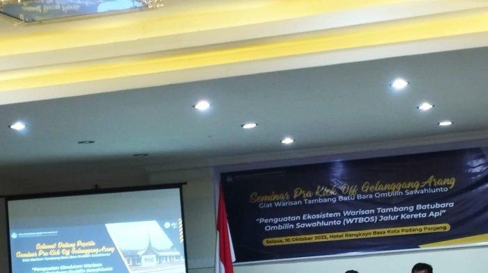 Kepala Balai Pelestarian Kebudayaan Wilayah III Sumatera mengadakan Seminar Pra Kick Off Gelanggang Arang Giat Warisan Tambang Batubara Ombilin Sawahlunto. Seminar membahas tentang Penguatan Ekosistem Warisan Tambang Batubara Ombilin Sawahlunto (WTBOS) Jalur Kereta Api, Selasa (10/9/2023) di Hotel Rangkayo Basa Kota Padangpanjang