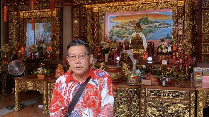 Humas Kelenteng See Hien Kiong Padang, Indra Lie saat diwawancarai pada Selasa (28/1/2025).
