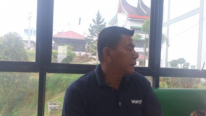 KECELAKAAN BUS ALS : Farudin Tanjung saat diwawancarai TribunPadang.com, Rabu (7/5/2024). Farudin sempat memiliki perasaan tidak enak saat bus sudah mulai jalan. Saat ini, kondisi Farudin sudah membaik, ia pun sudah diperbolehkan pulang.