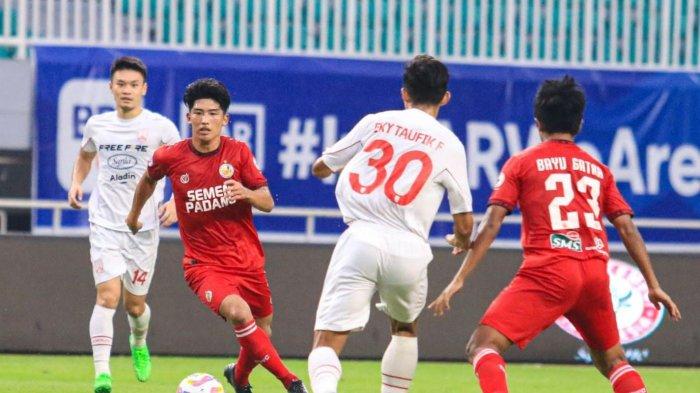 Momen pertandingan Semen Padang FC vs Persis Solo yang berkesudahan dengan skor 0-0, Minggu (29/9/2024).
