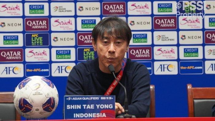 Pelatih Timnas Indonesia , Shin Tae-yong, angkat bicara setelah kalah 1-2 dari China dalam Kualifikasi Piala Dunia 2026 Zona Asia.