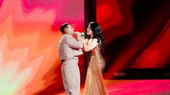 DUET POWERFUL PENYANYI : Potret duet powerfull Shabrina Leanor x Judika yang diunggah di IG @Indonesianidolid, Senin (5/5/ 2025) dengan menyanyikan lagu “ Tak Mungkin Bersama” dari Judika.