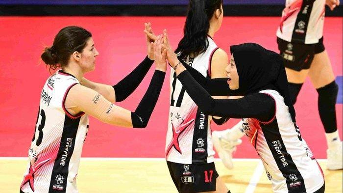 Dua penyerang Daejeon JungKwanJang Red Sparks, Vanja Bukilic (kiri) dan Megawati Hangestri Pertiwi (kanan) tampil solid di Liga Voli Korea 2024-2025