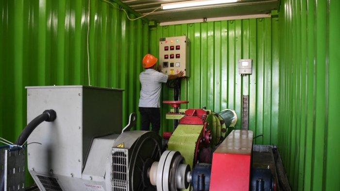 PT Semen Padang memiliki Pembangkit Listrik Tenaga Micro Hidro (PLTMH) yang berhasil mensubstitusi listrik dari PLN sebesar 4.202 kwh dari pemanfaatan energi baru terbarukan.