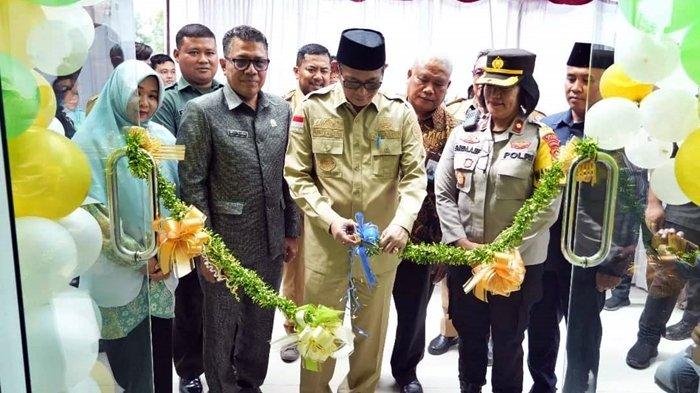 Bupati PALI, Heri Amalindo, me-launching program MCU RSUD Talang Ubi pada Senin (11/12/2023).
