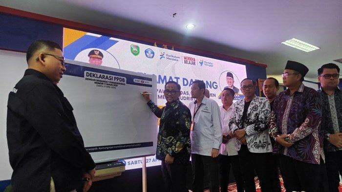Deklarasikan PPDB dengan