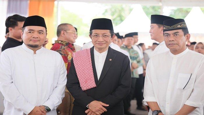 Kapolda Sumsel Bersama Menteri Agama (jas hitam) & Kapolda Sumsel Hadiri Peresmian Masjid Al-Abduh di Palembang