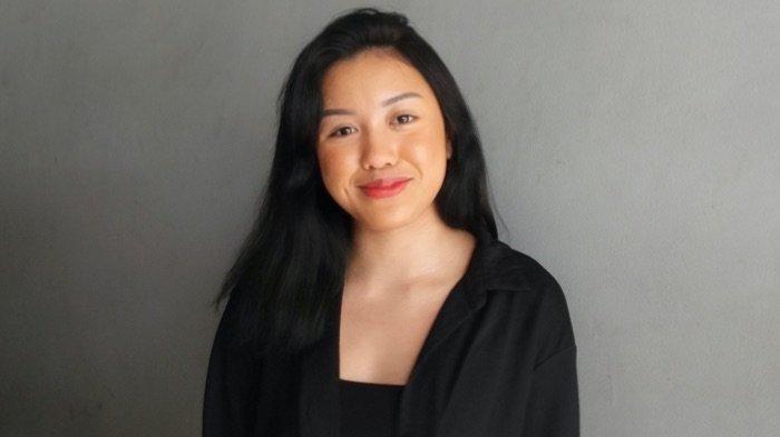 LOLLY KLARIFIKASI -- Nikita Mirzani terlihat mendatangi Pengadilan Negeri Jakarta Selatan bersama Loli, anaknya, Selasa (15/2/2022)..Akhirnya Klarifikasi, Bongkar Aib Vadel Badjideh, Lolly Minta Maaf ke Nikita Mirzani