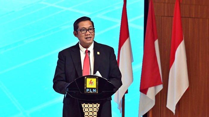 Penandatanganan tiga Perjanjian Jual Beli Listrik (PJBL) Pembangkit Listrik EBT di Jakarta, Kamis (21/12/2023).