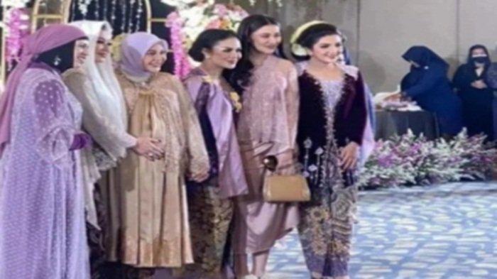 Reza Artamevia dan Lenggogeni Faruk foto bareng
