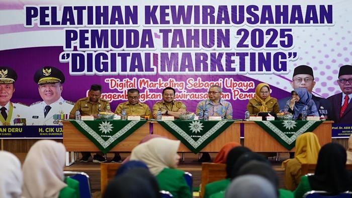 PELATIHAN - Suasana pembukaan Pelatihan Kewirausahaan Pemuda Tahun 2025 bertema