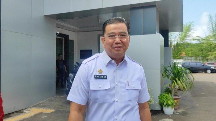 Sulaiman Amin hadir saat dipanggil Kejaksaan Negeri Palembang, Rabu (10/7/2024).