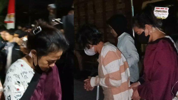 PELAKU PENJUALAN BAYI - Ini tampang 12 tersangka perdagangan bayi yang berhasil diungkap Polda Jabar. Kasus jual beli bayi ini ternyata terbongkar setelah ibu yang menjual bayinya