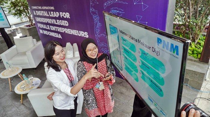 Telkomsel Enterprise menghadirkan produk dan layanan unggulan sebagai solusi dalam mendukung PNM untuk meningkatkan produktivitas dan taraf hidup perempuan prasejahtera pelaku usaha ultra mikro.