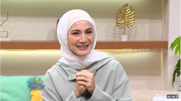 Wanda Hamidah pada program FYP TRANS 7, Selasa (2/8/2022).