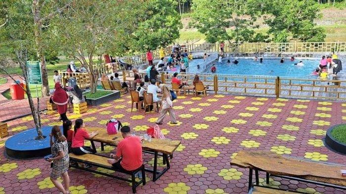 Wisata Rumah Kebun di Desa Batu Kacang, Kecamatan Singkep, Kabupaten Lingga, Provinsi Kepulauan Riau (Kepri) kini kian eksis.