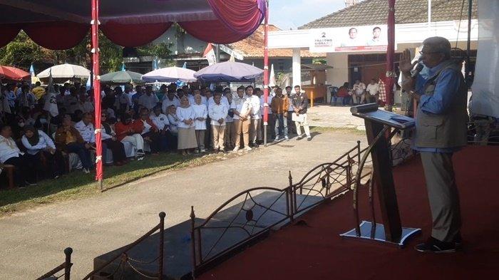 Ketua Tim Kampanye Daerah (TKD) Pemenangan Prabowo-Gibran di Sumatera Selatan, Mawardi Yahya mengajak masyarakat Ogan Ilir memenangkan duet pasangan capres-cawapres nomor urut 2, Jumat (29/12/2023)