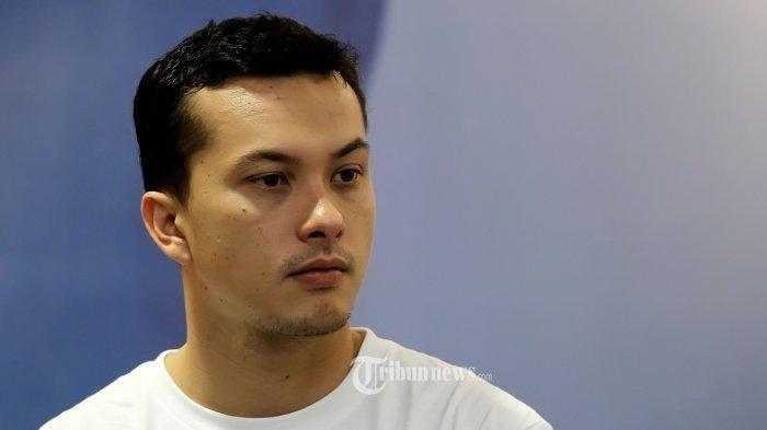 Unggah Momen Langka Setelah Nyoblos Pilpres Postingan Nicholas Saputra Diserbu Artis Lain, Kok Bisa?