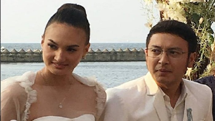 Nadine Chandrawinata dan Dimas Anggara