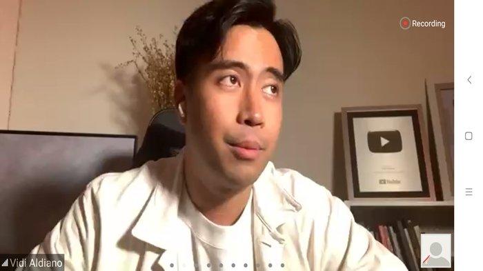 Vidi Aldiano musisi muda tanah air yang mendadak jadi content creator di masa pandemi karena sepi job manggung.