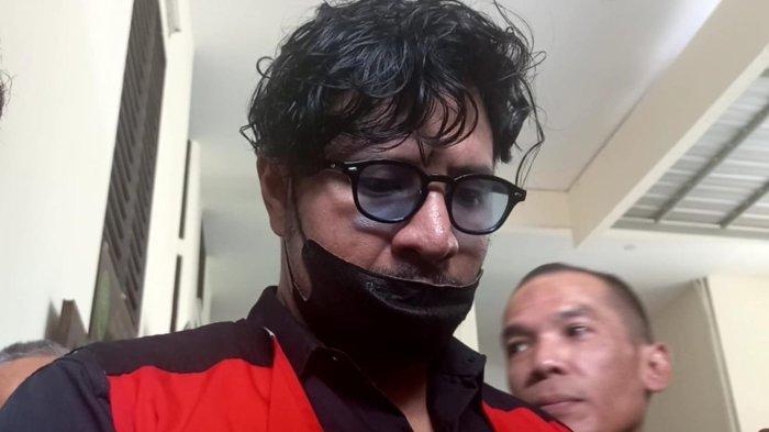 Ammar Zoni saat jalani sidang di Pengadilan Negeri Jakarta Selatan, Pasar Minggu, Jumat (8/9/2023).