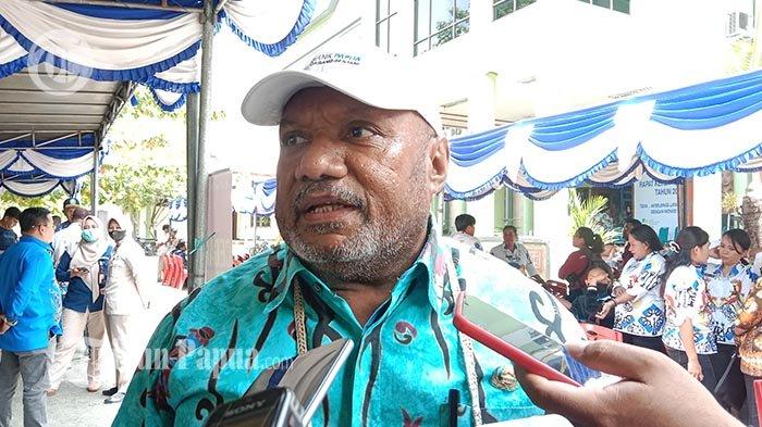 Asisten III Bidang Administrasi Umum Setda Kabupaten Jayapura, John Wicklif Tegai
