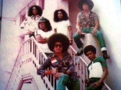 Black Brothers menjadi salah satu grup band papan atas pada 1976.