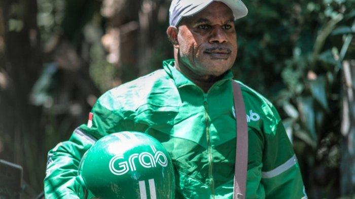 Mitra pengemudi GrabBike di Jayapura, Papua