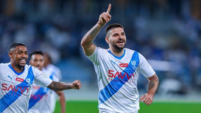 Striker Al Hilal, Aleksandar Mitrovic. Ia berpeluang menambah gol dalam laga Al Hilal vs Al Hazem pada Selasa (31/10/2023) kick off pukul 01.00 WIB atau pukul 03.00 WIT.