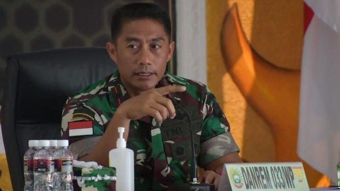 Mayjen Jimmy Ramoz Manalu saat masih menjabat sebagai Danrem 033/Wira Pratama.