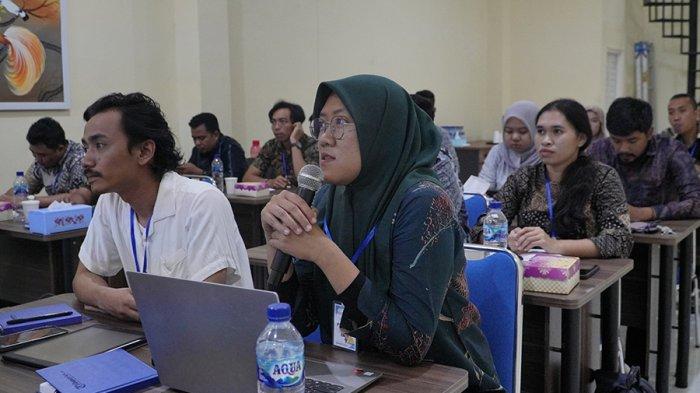 Pelatihan jurnalistik Otoritas Bandara (Otban) IX Papua Barat di Kantor TribunpapuaBarat.com, Selasa (02/07/2024).