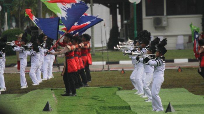Sejumlah rangkaian acara memeriahkan peringatan Hari Lahir Pancasila (Harlah) 2024 di Lapangan Garuda Pertamina Hulu Rokan di Dumai, Sabtu (1/6/2024). (TRIBUN PEKANBARU/THEO RIZKY).