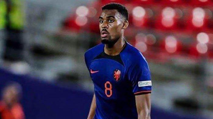 Ryan-Gravenberch yang masuk rencana transfer Inter Milan