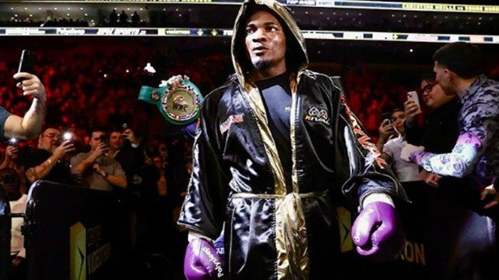 Aksi Christian Mbilli calon lawan wajib WBC Canelo.