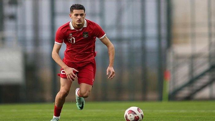 Aksi Justin Hubner - Berikut ini ulasan mengenai susunan pemain Timnas Indonesia U23 di Matchday kedua Piala Asia U23 2024 akan berlangsung pada Kamis 18 April 2024 pukul 20.00 WIB digelar di Stadion Abdullah Bin Khalifa, Doha, Qatar.