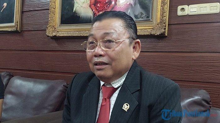 Anggota DPR RI Cornelis sekaligus Gubernur Kalbar Periode 2008-2018.