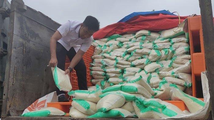 Bansos beras 10 Kg selama 3 bulan