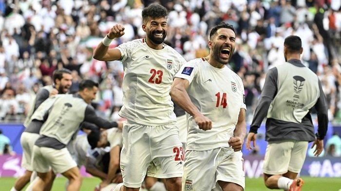 Selebrasi pemain Iran di Piala Asia AFC. Pertandingan semifinal Piala Asia 2024 Timnas Iran vs Qatar yang digelar di Stadion Al Thumama, Al Thumama pada Rabu, 7 Februari 2024, pukul 22.00 WIB.