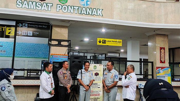 Direktur Utama PT Jasa Raharja, Dr Drs Rivan Achmad Purwantono SH MH melakukan kunjungan dan silaturahmi ke Samsat 1 Pontianak, Rabu 20 Maret 2024.