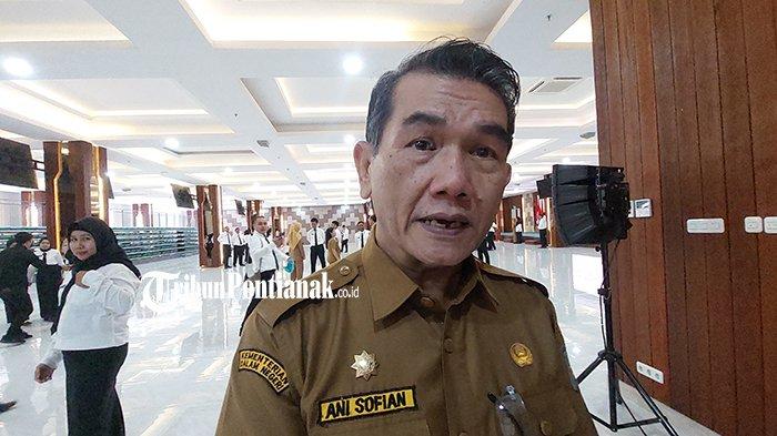 Kepala BKD Kalbar Ani Sofian saat ditemui setelah penyerahan SK PPPK di Kalbar, Selasa 2 Januari 2023.